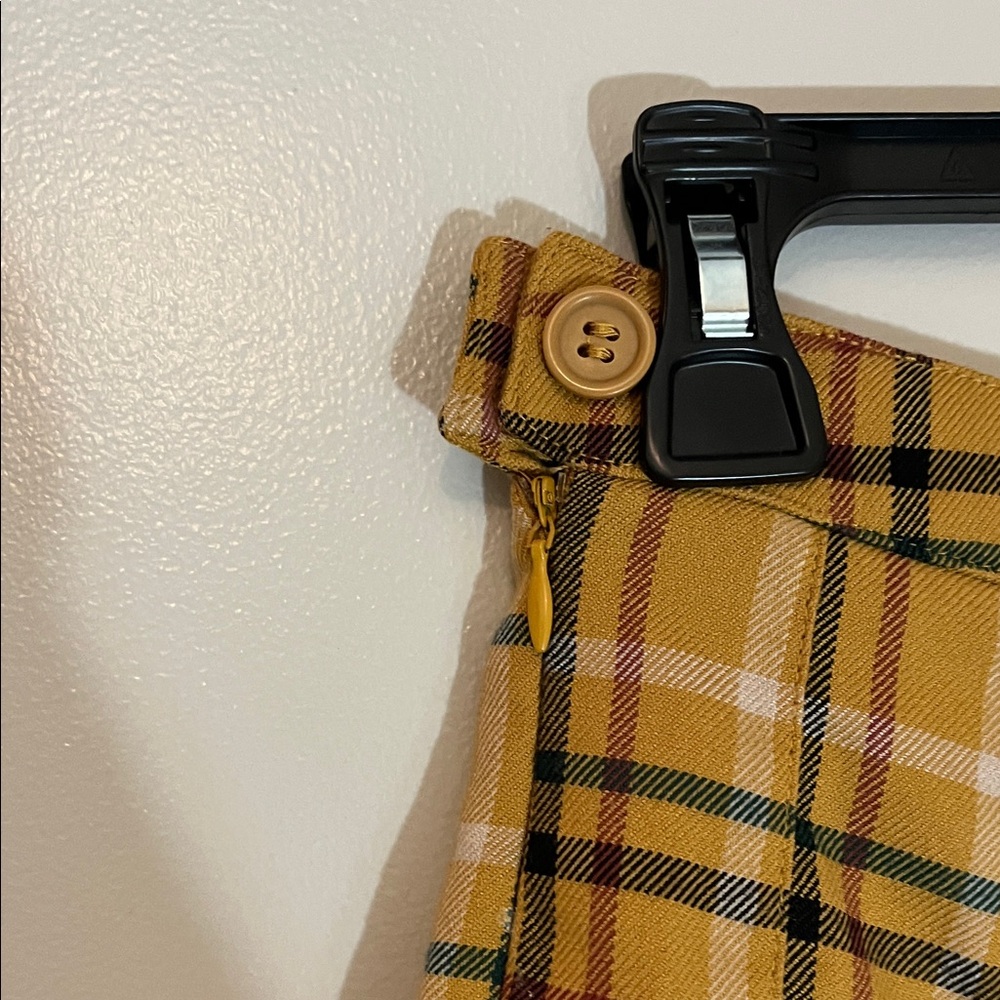 Forever 21 Yellow Plaid Skater Skirt pleated Small - Picture 4 of 5